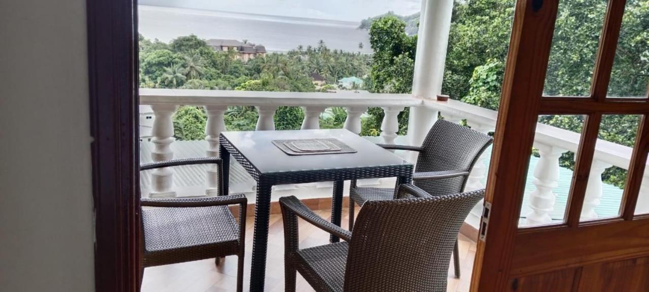Tandif Villa Sea View Takamaka Luaran gambar